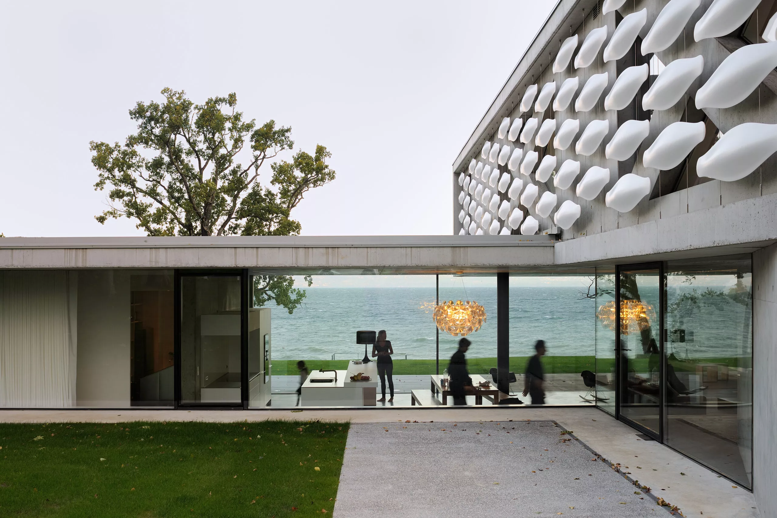 Maison au bord du lac